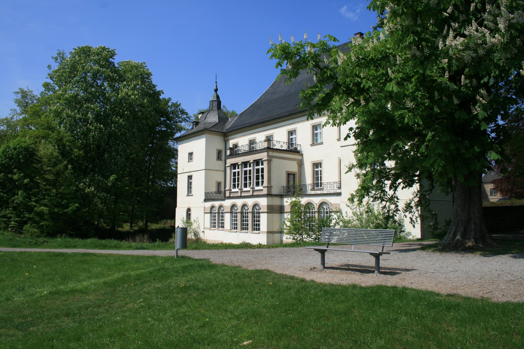Äußerst beschaulich: Haus Opherdicke im gleichnamigen Ortsteil von Holzwickede